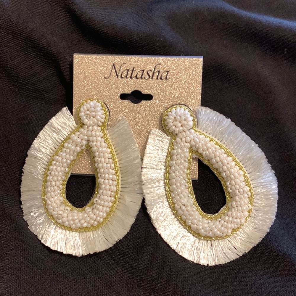 NWT Natasha Large White Fringe Tiny Pearl Earrings